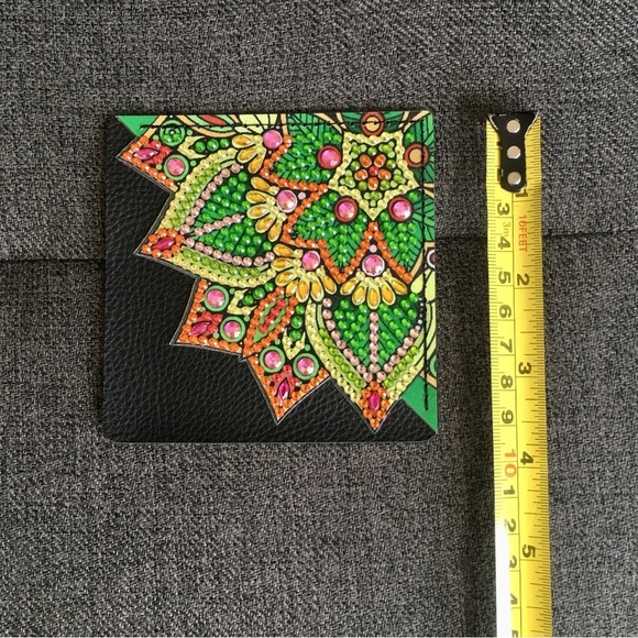 Diamond Art Lotus Flower Corner Bookmark, Colorful, Sparkly (GREEN/ORANGE) - Picture 9 of 17